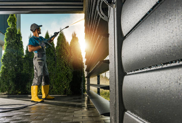 Best Animal Enclosure Cleaning  in Sisseton, SD